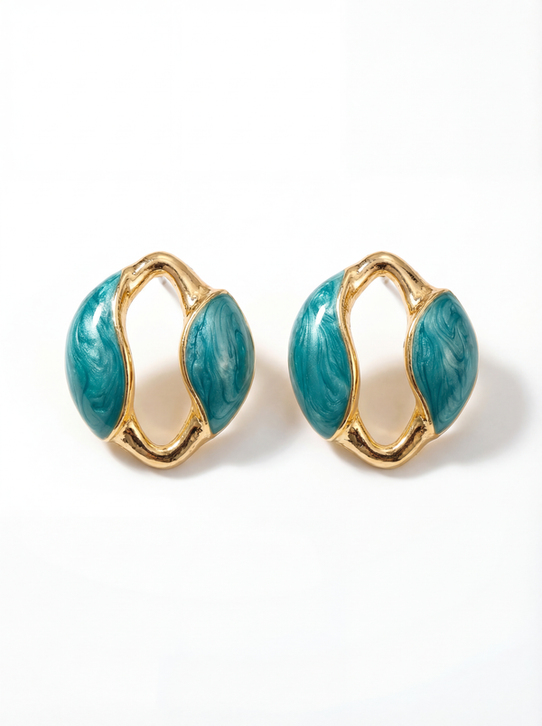 Aqua muse studs