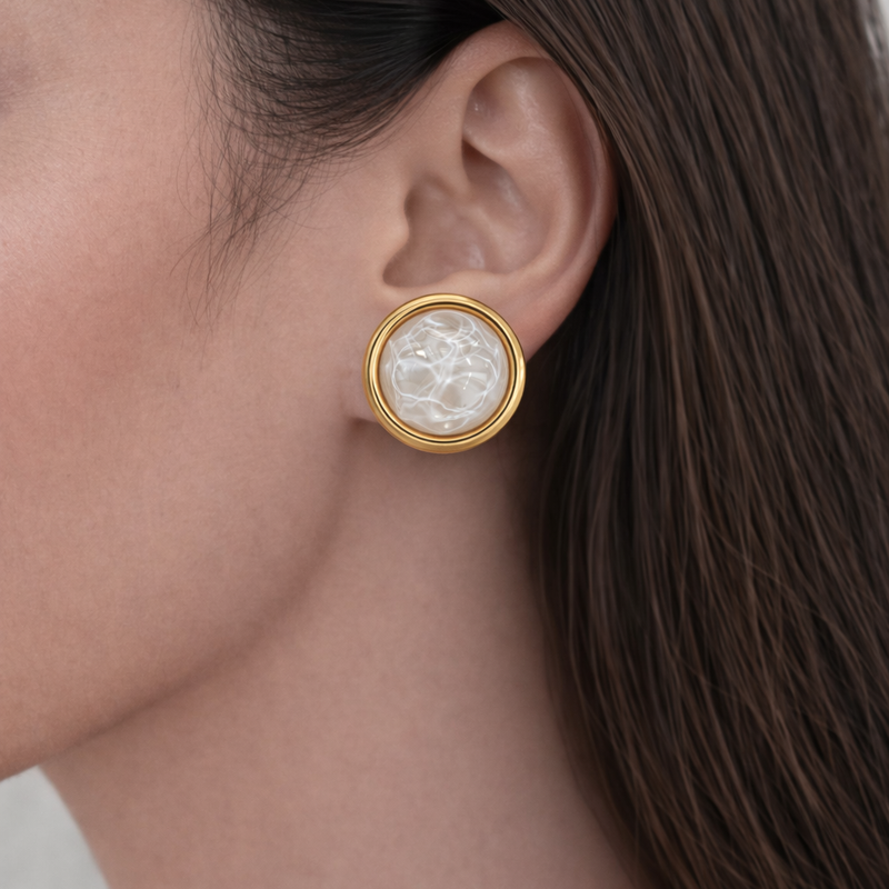 Pearl Aura Studs