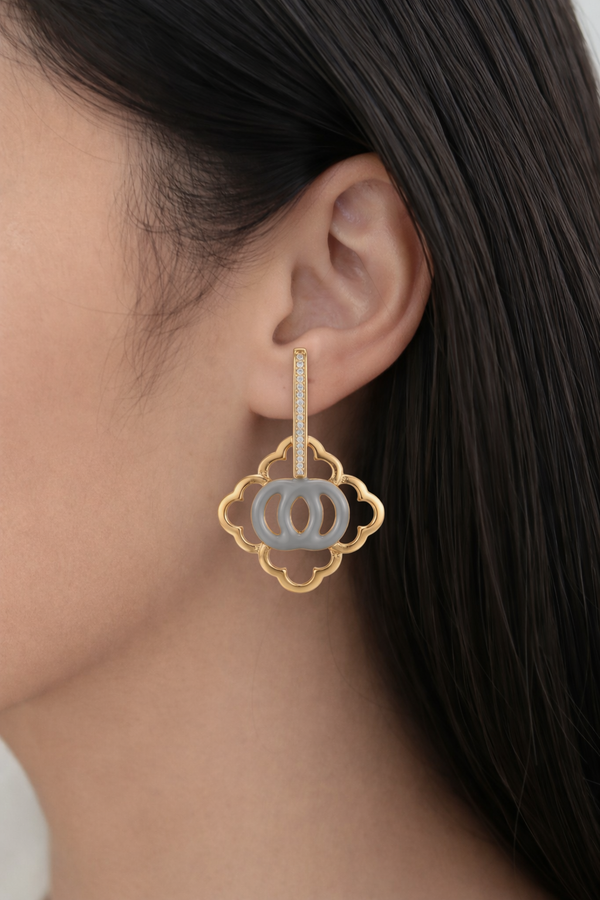 Cloud Loop Clover Drop Earrings