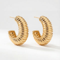 Golden Ribbed Curve Hoop Earrings