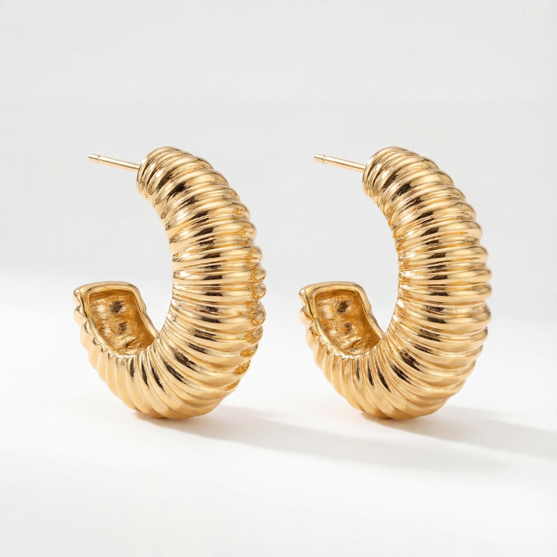 Golden Ribbed Curve Hoop Earrings